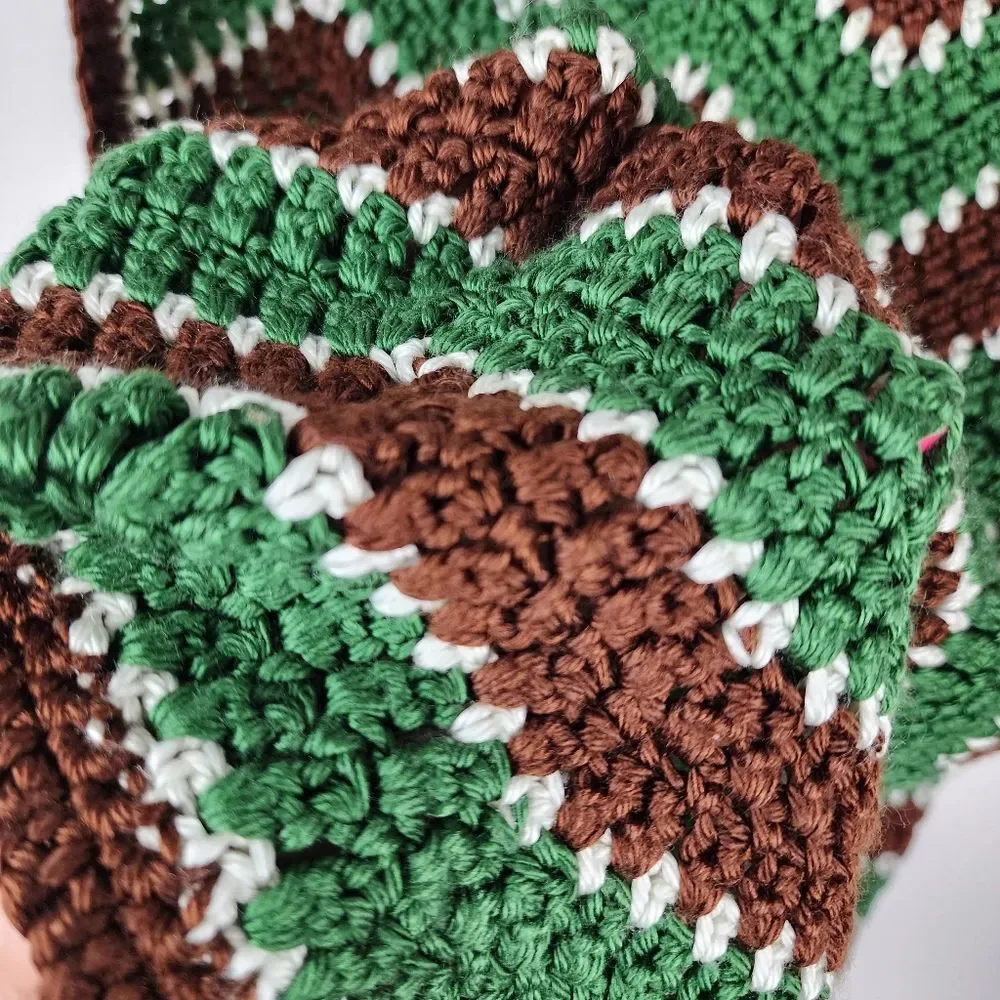 Handmade Crochet Throw Blanket Green Brown White Chevron Zigzag Scalloped Retro